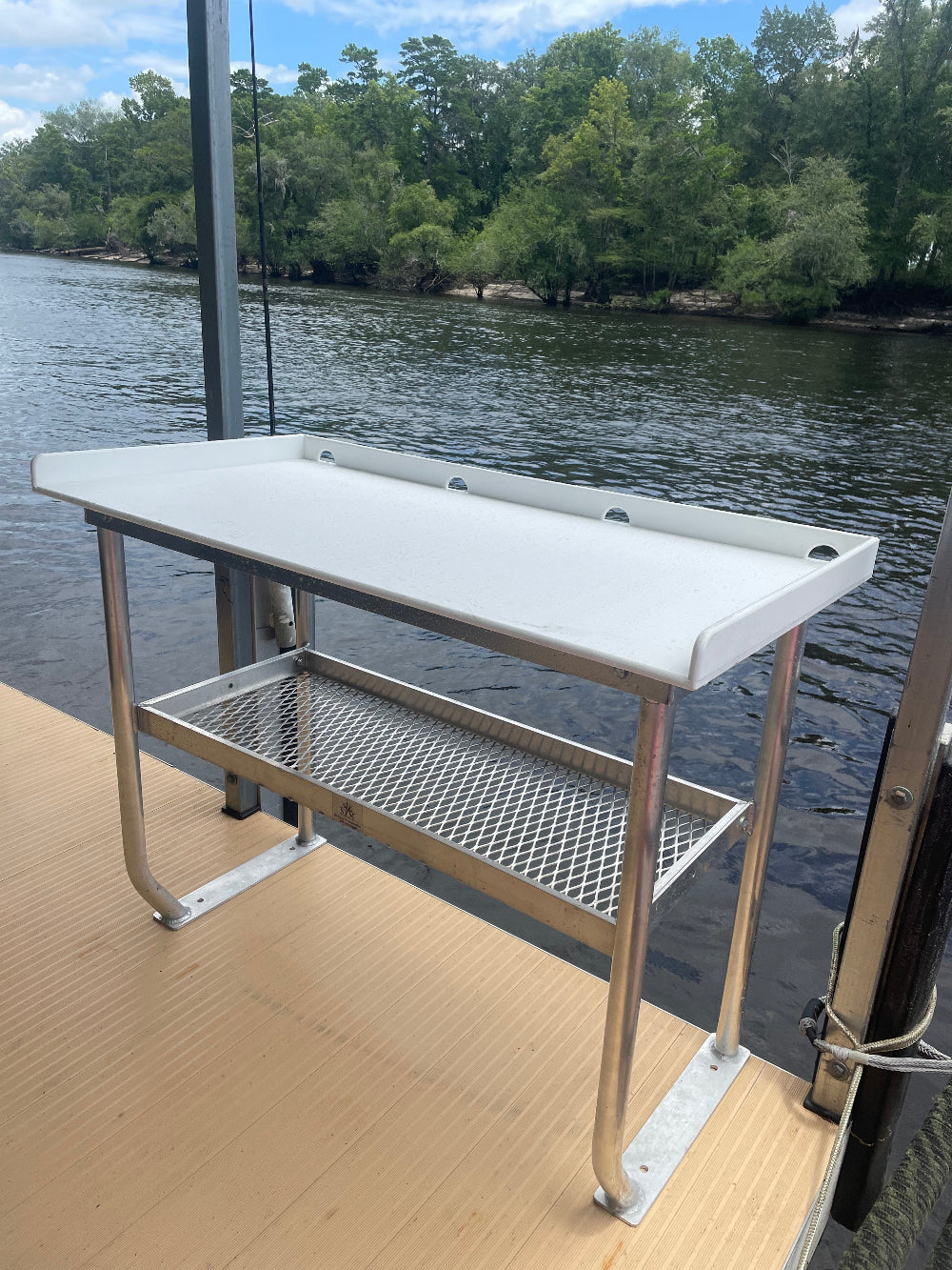 Fish Cleaning Table Hose Holder