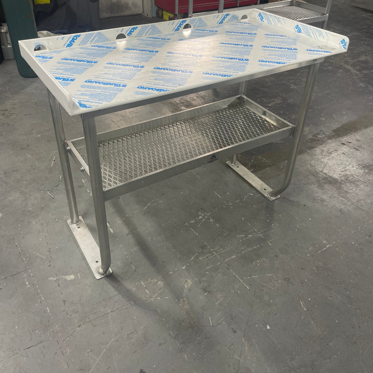 Standard Fish Cleaning Table - 4leg – North Florida Metalworks