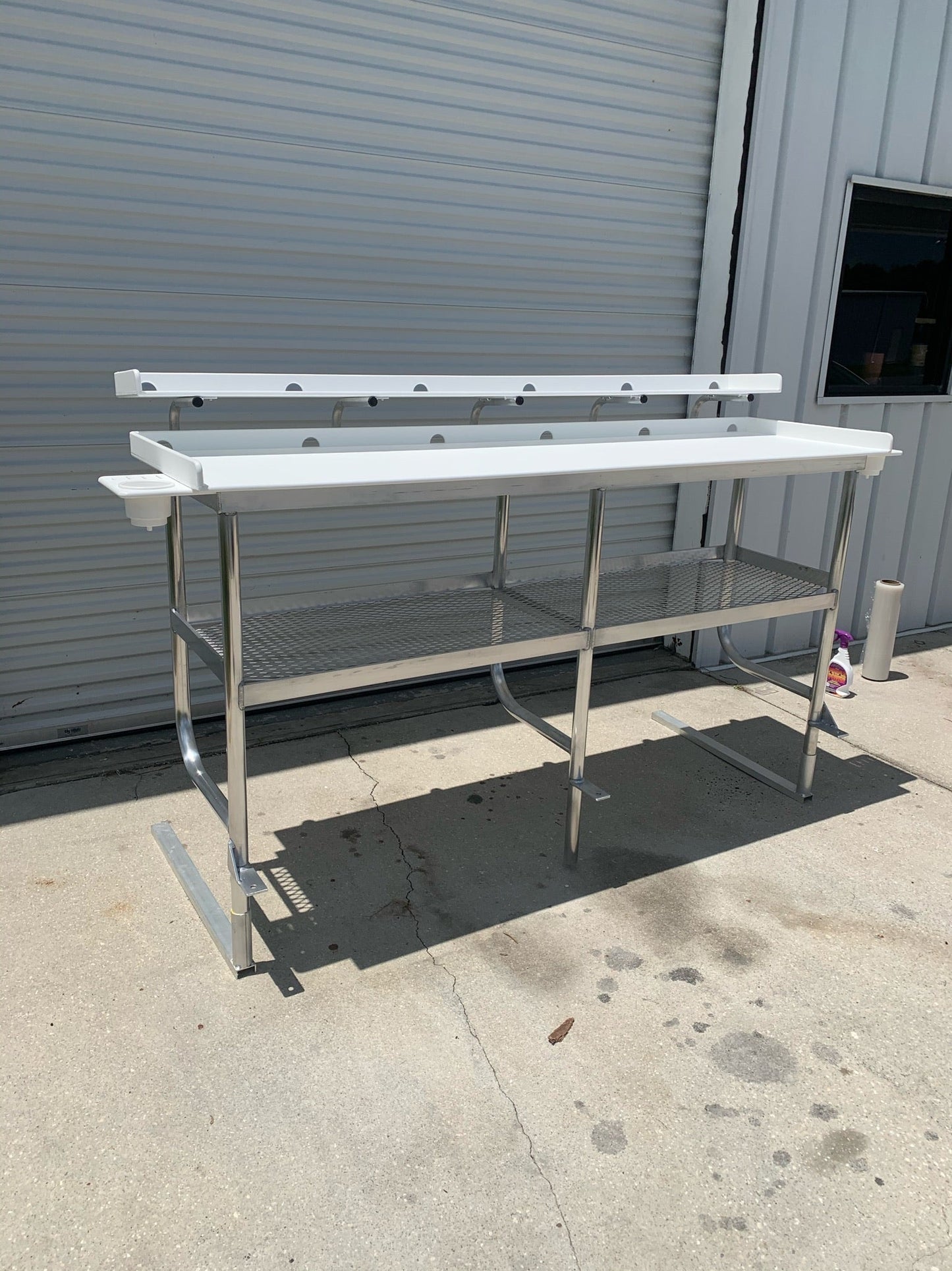 Deluxe Fish Cleaning Table - Over the wall